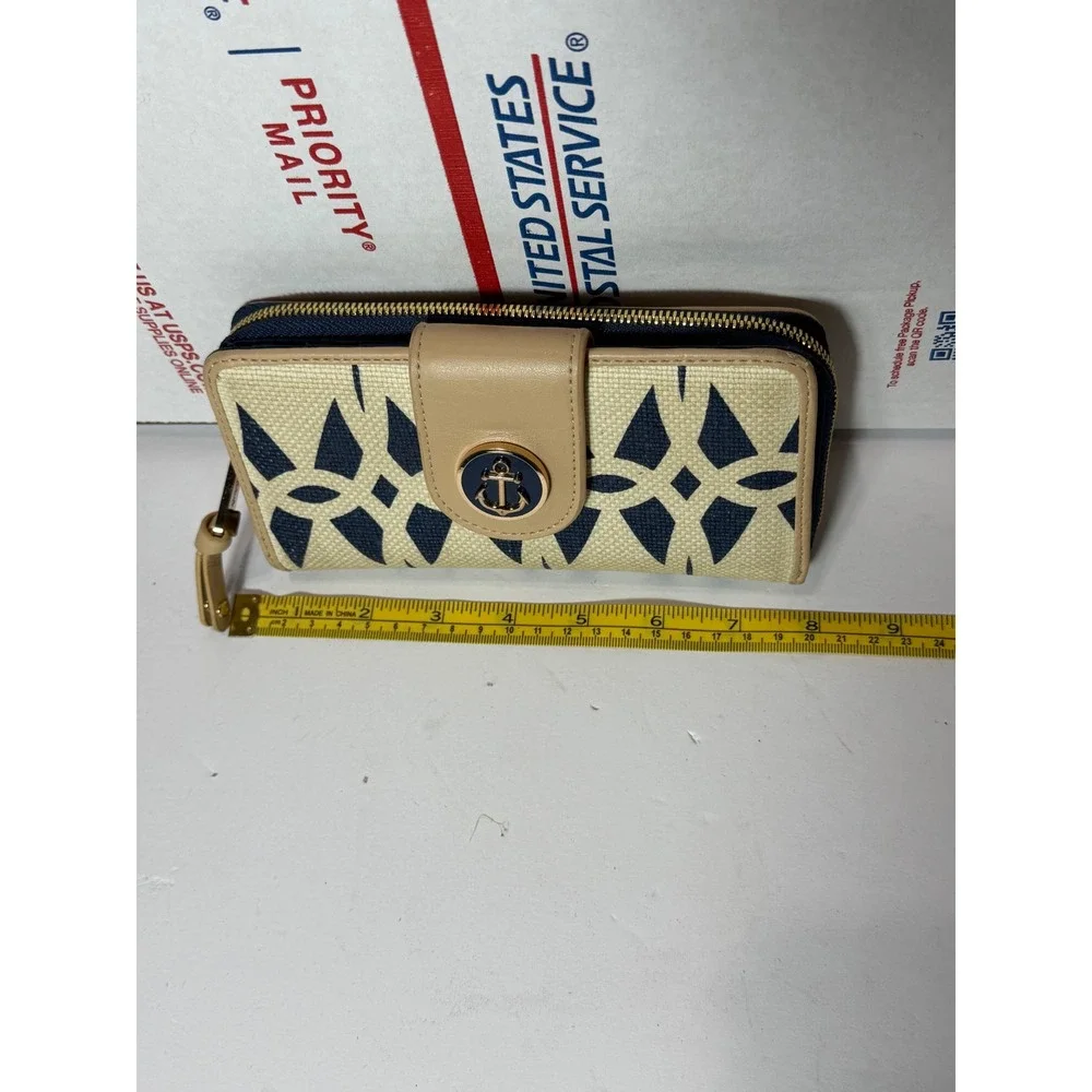 Spartina 449 Daufuskie Island Anchor Linen Leather Continental Wallet Navy Tan